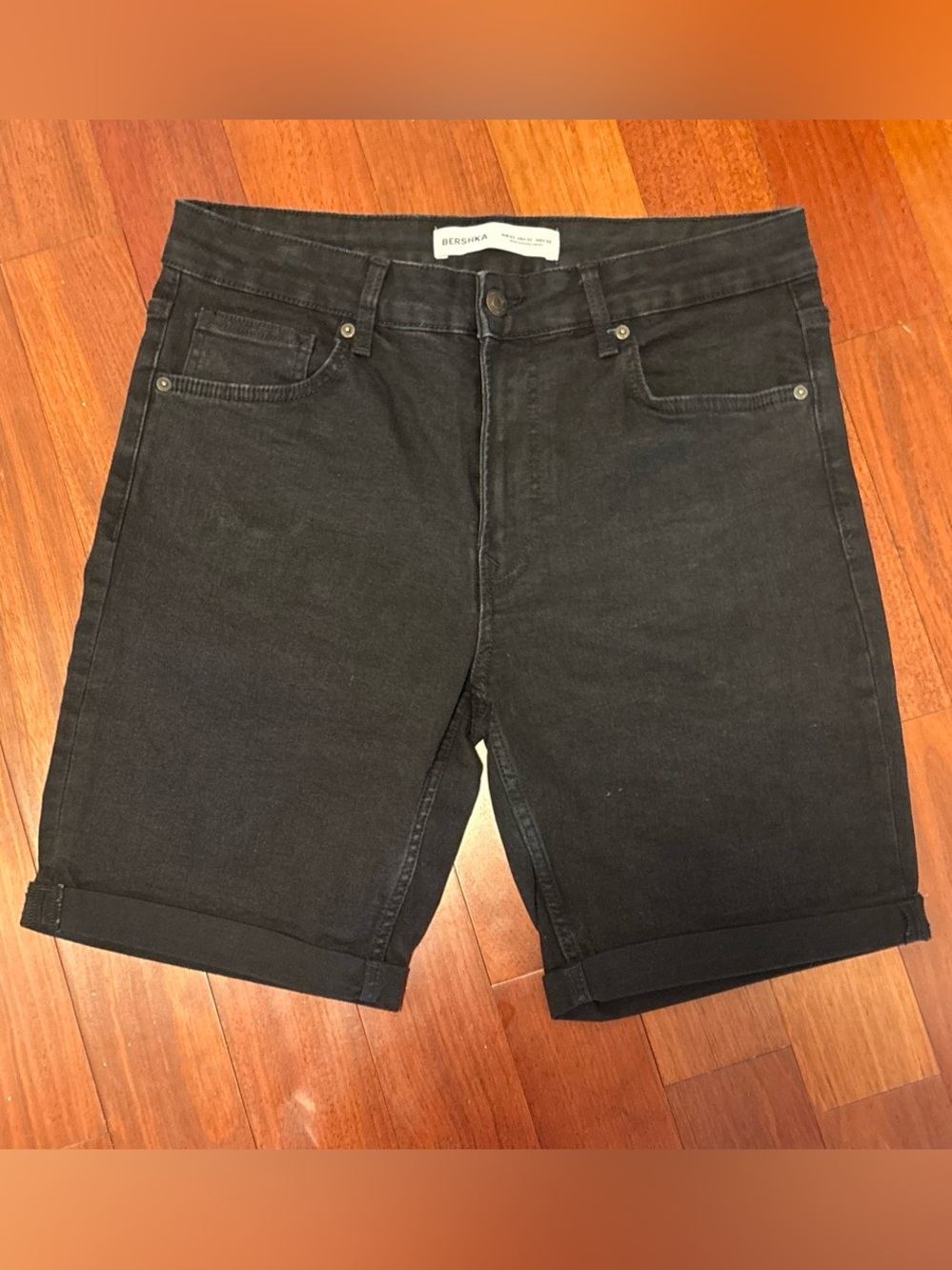 NWOT Berksha Black Shorts- Size 32